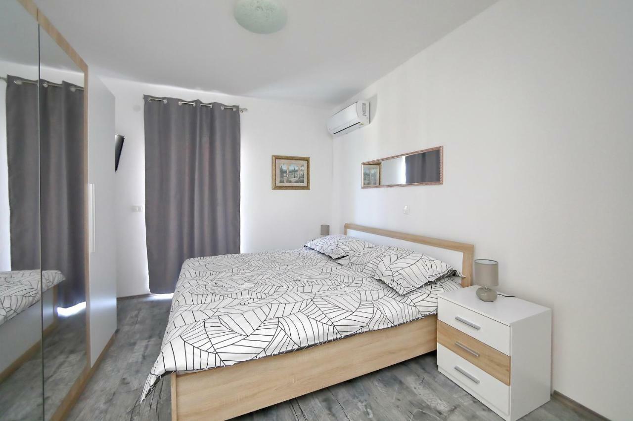 Panorama Hills Villa Debeljak Buitenkant foto