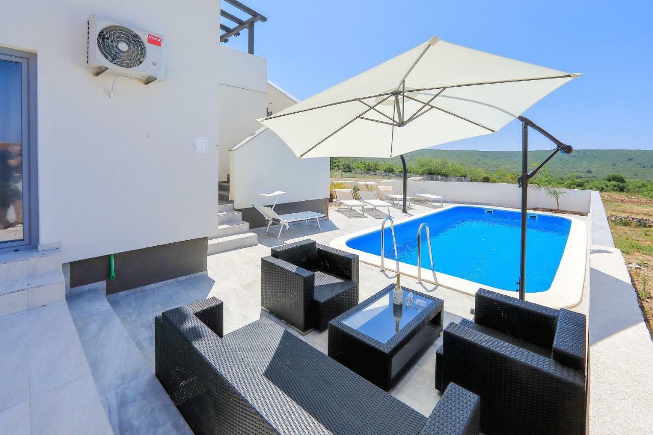 Panorama Hills Villa Debeljak Buitenkant foto